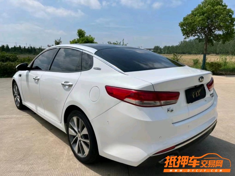 鹽城18年起亞K55
