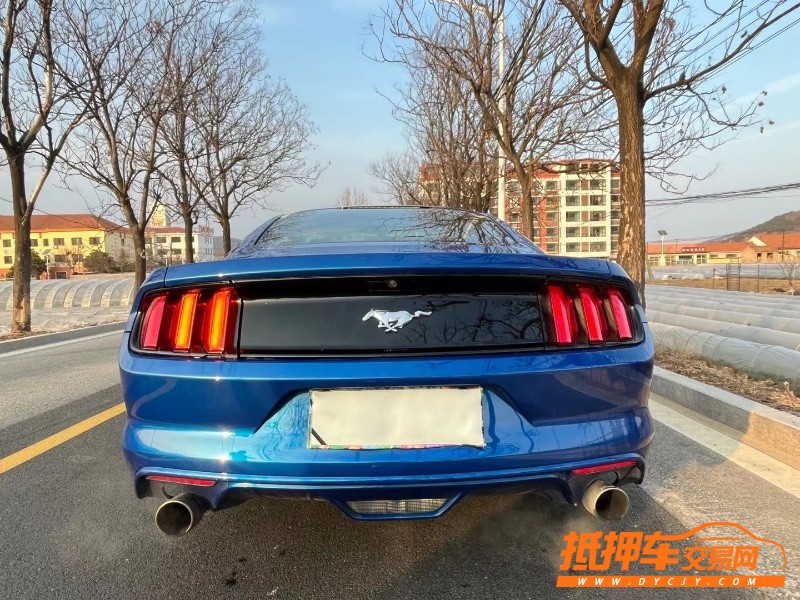 青岛17年福特野马3