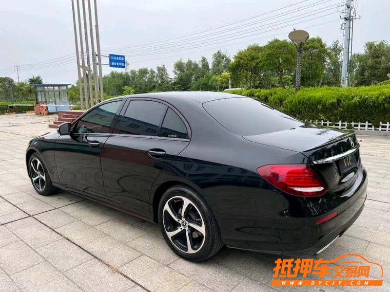 盐城18年奔驰E1