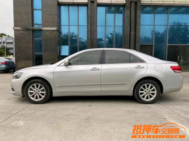 东莞13年丰田凯美瑞4