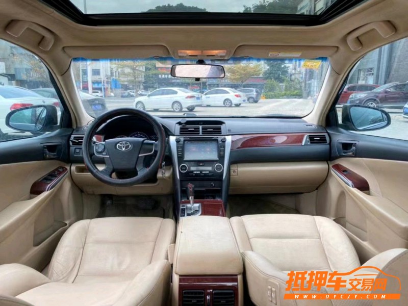东莞13年丰田凯美瑞5