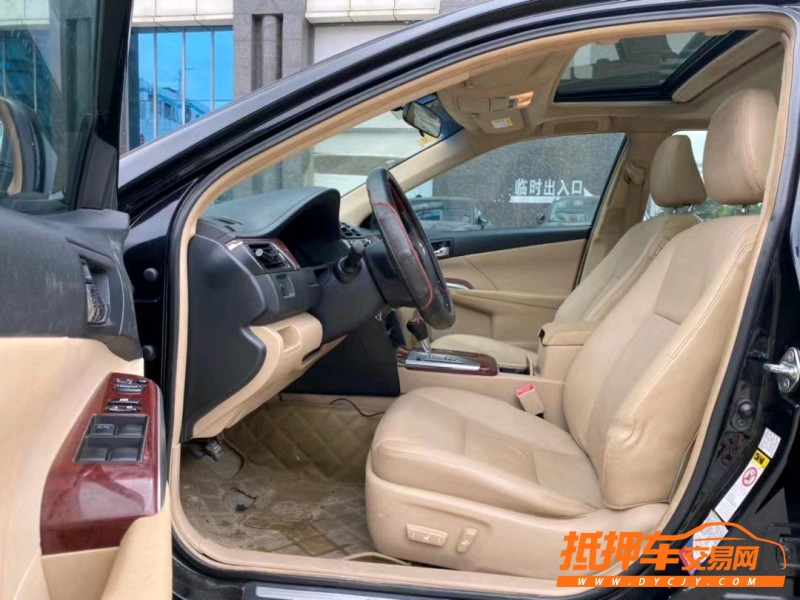 东莞13年丰田凯美瑞7