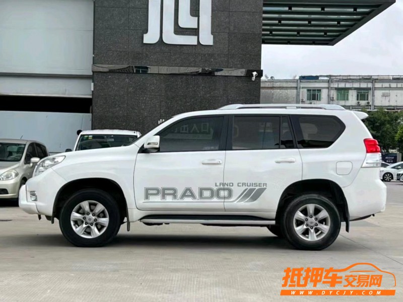 东莞13年丰田普拉多4