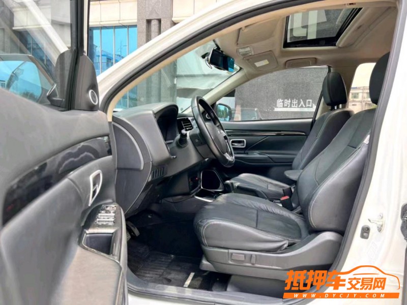 东莞17年三菱欧蓝德7