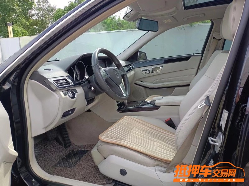 东莞14年奔驰E8