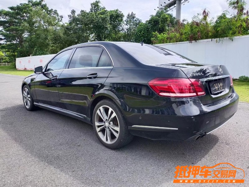 东莞14年奔驰E9