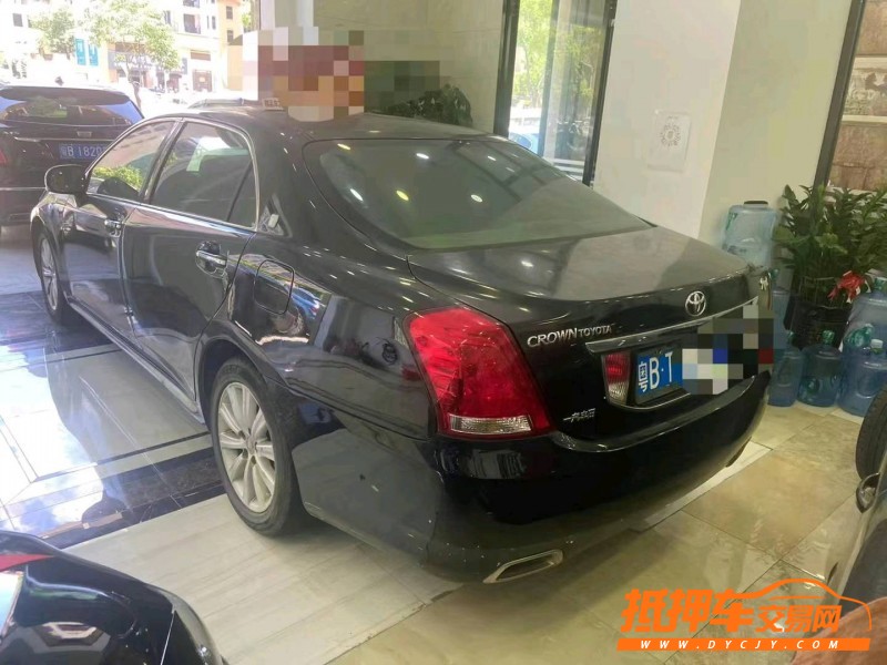 佛山11年丰田皇冠4