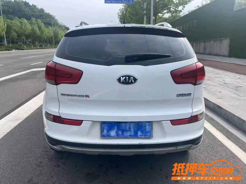 武漢15年起亞智跑9