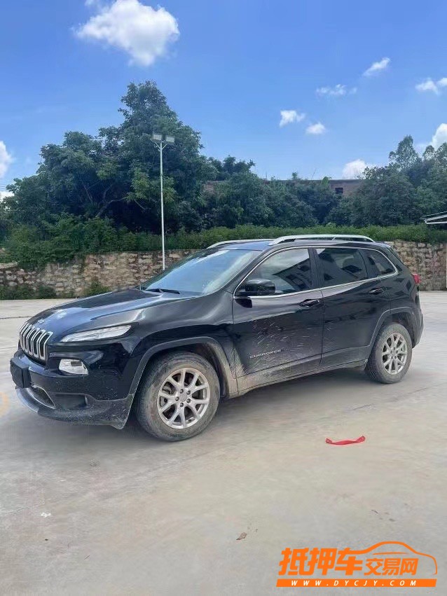 東莞18年Jeep自由光2