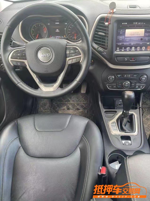 東莞18年Jeep自由光5