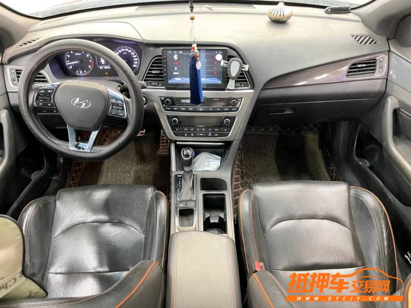 济宁16年现代索纳塔九5