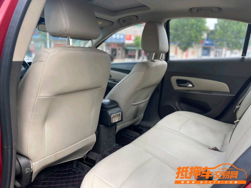 济宁16年雪佛兰科鲁兹5