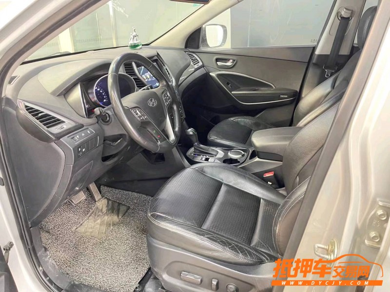 济宁13年现代全新胜达6