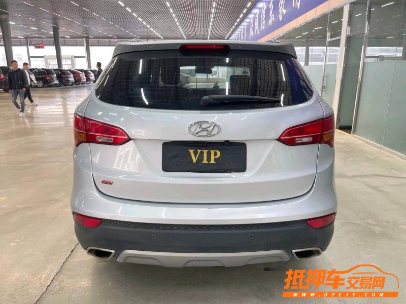 济宁13年现代全新胜达9