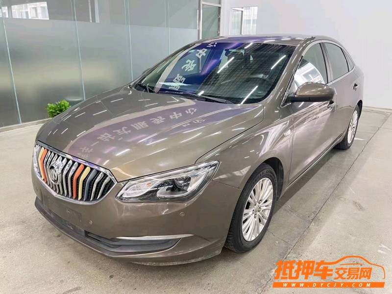 济宁15年别克英朗2