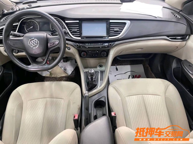 济宁15年别克英朗5