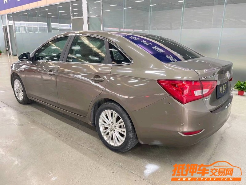 济宁15年别克英朗8