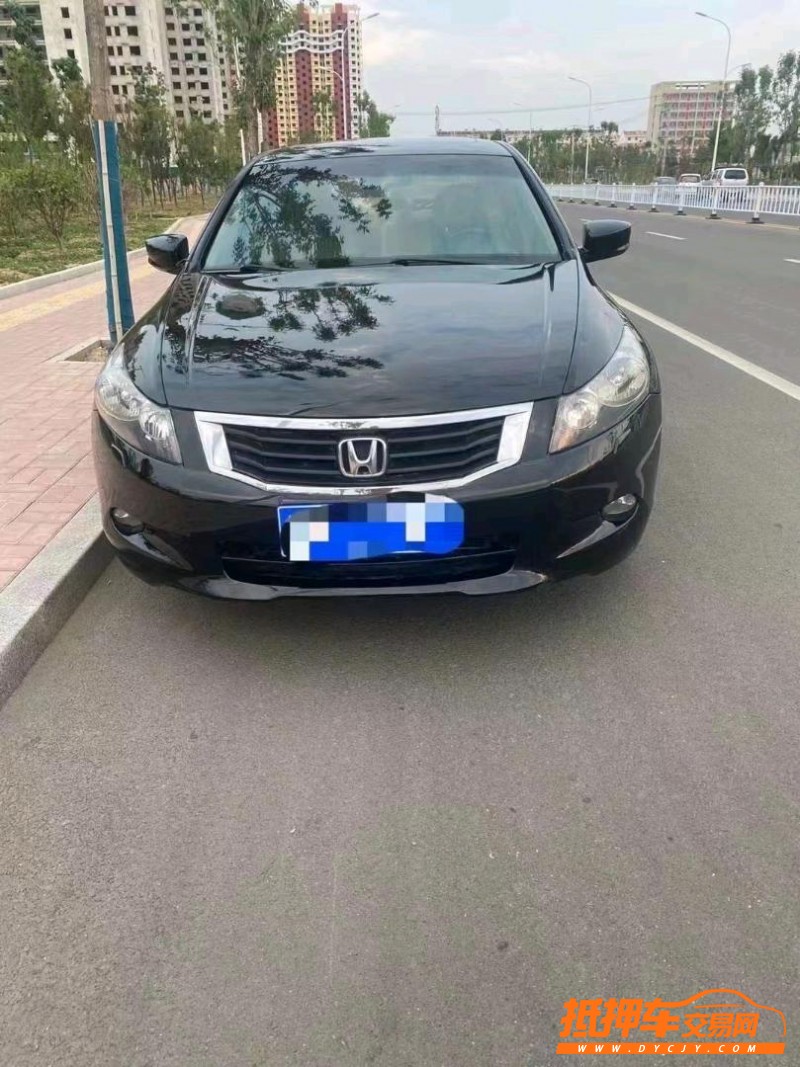 烟台09年本田雅阁1