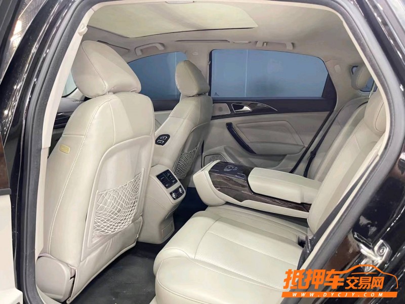 济宁12年丰田锐志4