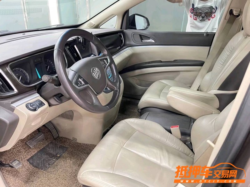 济宁13年别克GL85