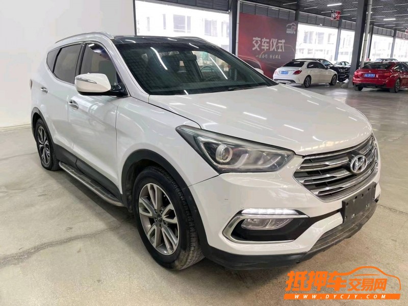 济宁17年现代新胜达3