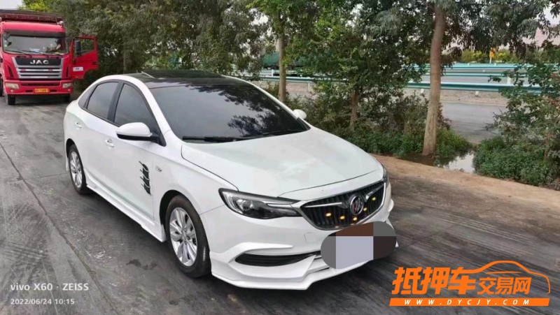 宜春21年别克英朗3