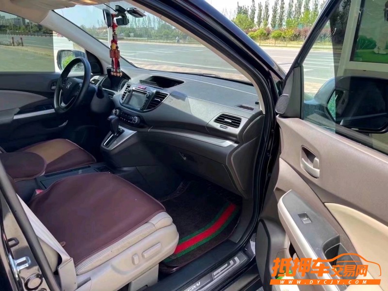 保定13年本田CR-V8