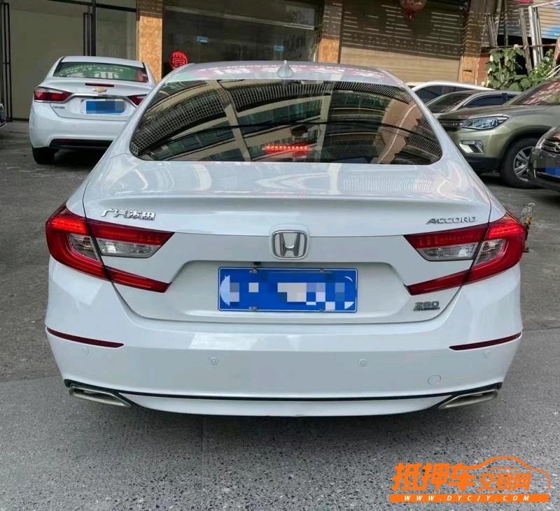 邵阳20年本田雅阁6