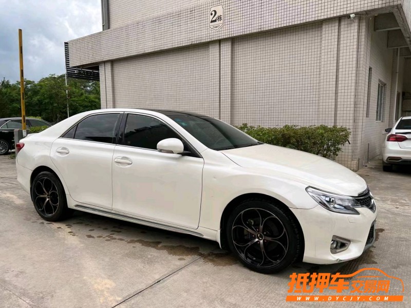 佛山14年丰田锐志7