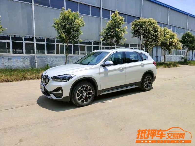 北京22年宝马X12