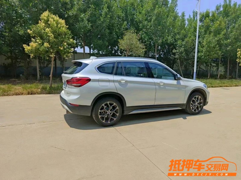北京22年宝马X18