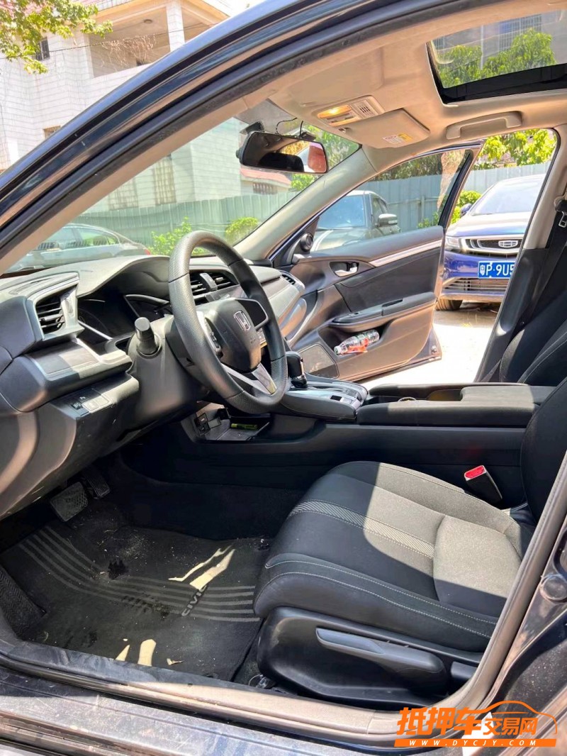 佛山18年本田思域4