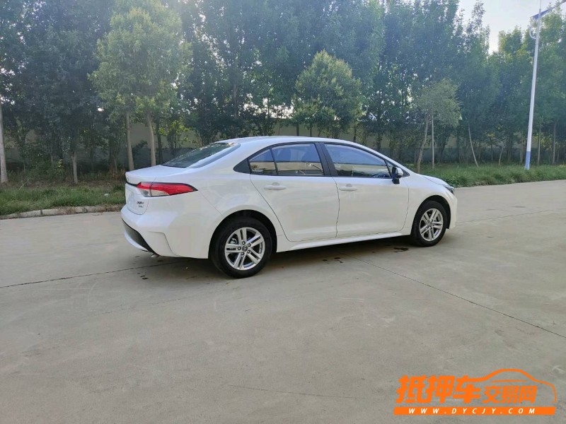 北京22年丰田雷凌7