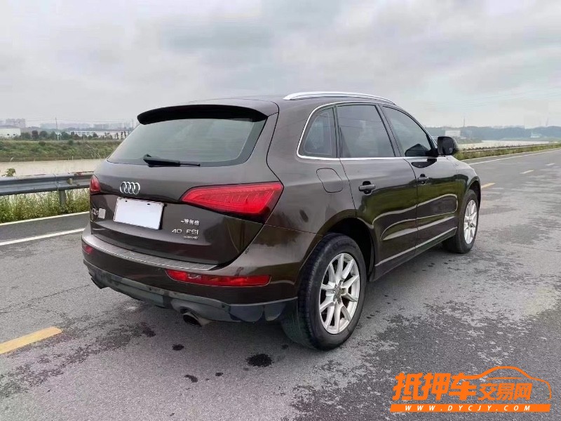 長沙15年奧迪Q53