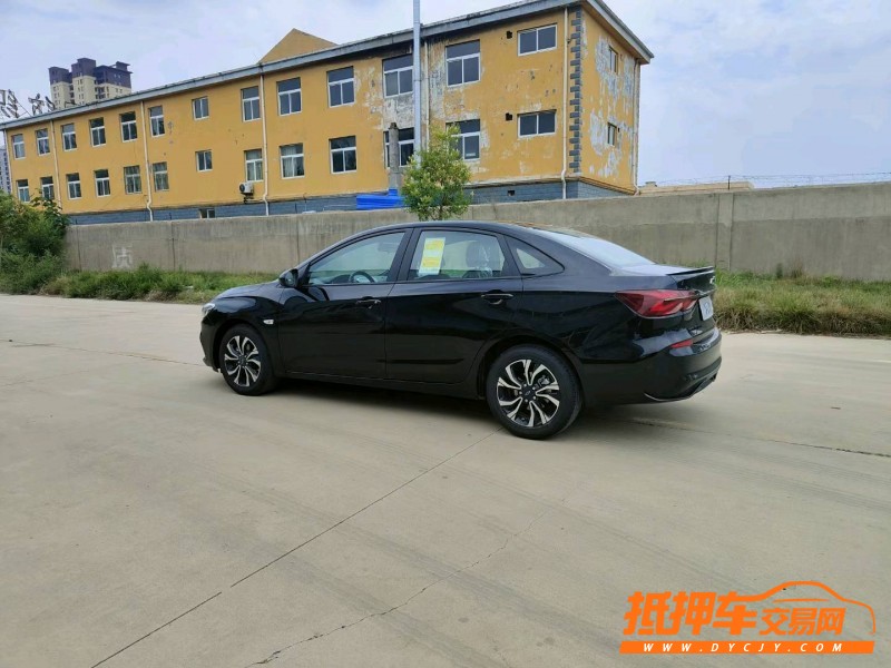 北京22年雪佛兰科鲁泽8