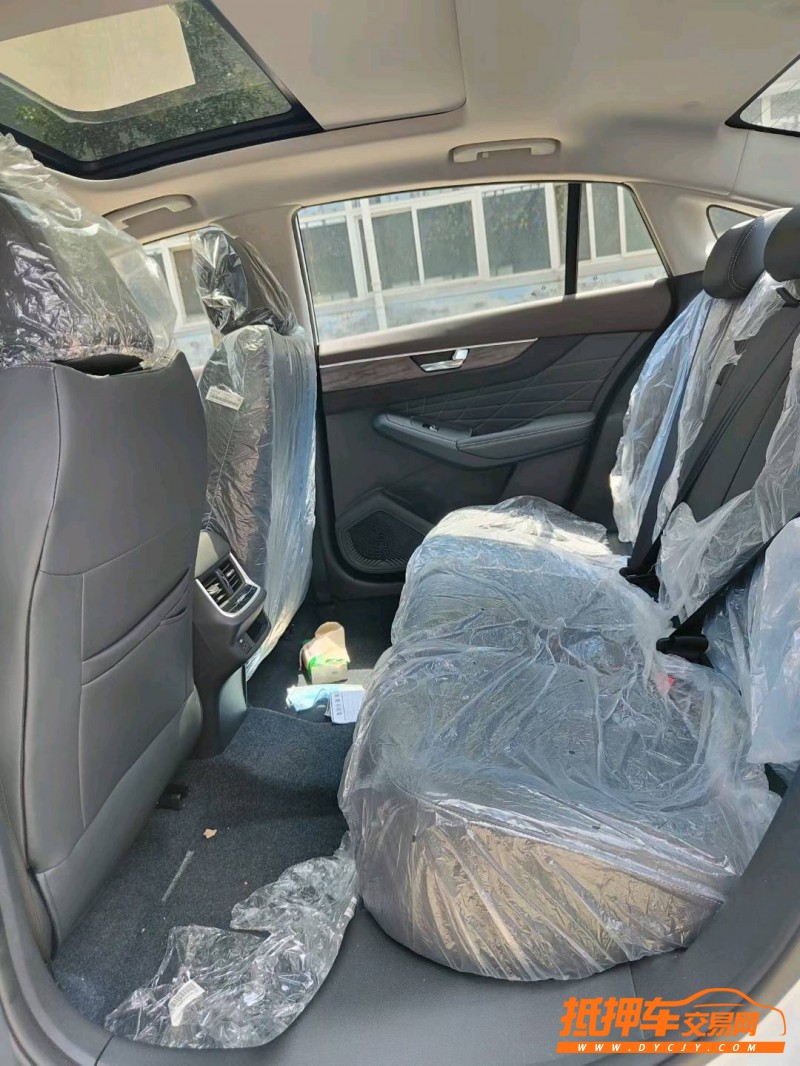 北京22年东风奕炫5