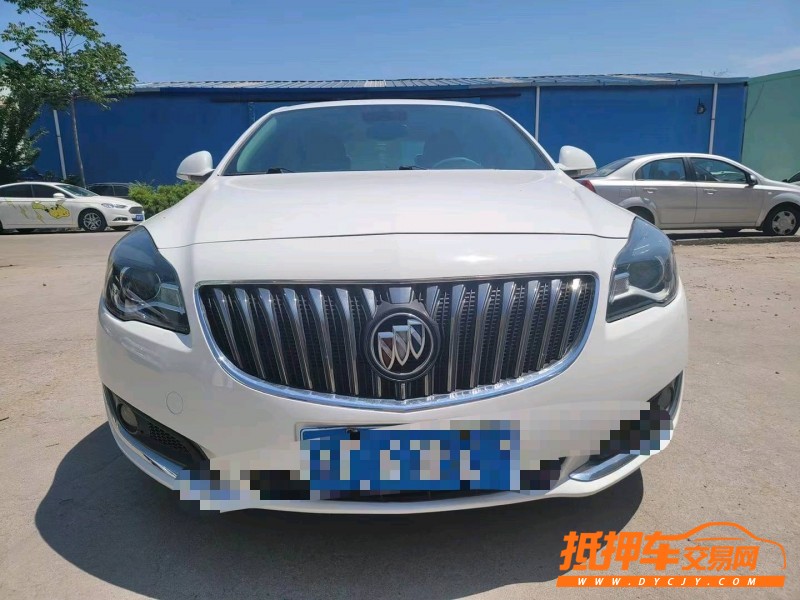 青岛13年别克君威9