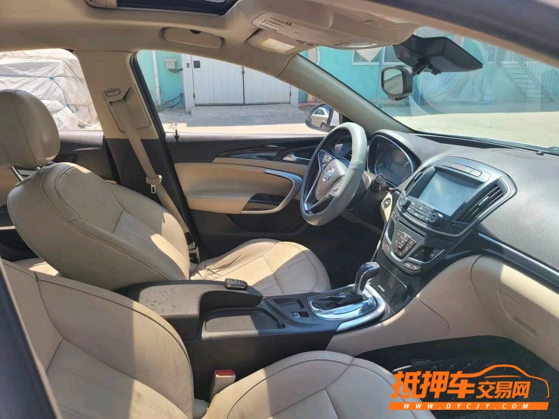 青岛13年别克君威3