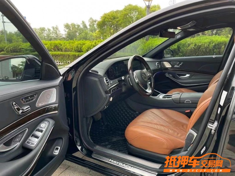 盐城21年奔驰迈巴赫S级4