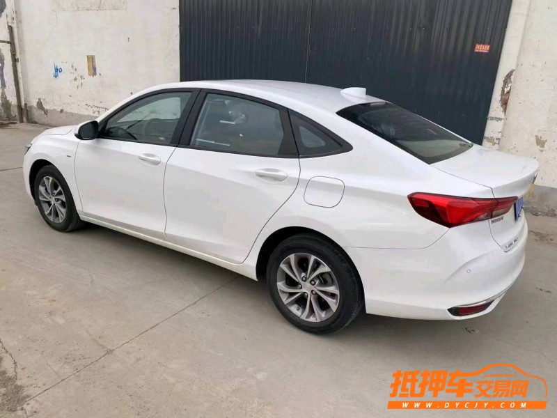 东营22年别克威朗8