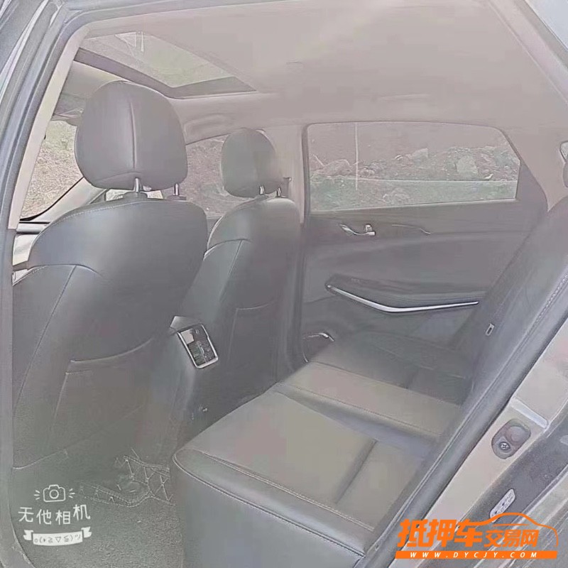 常德21年長安汽車睿騁CC9