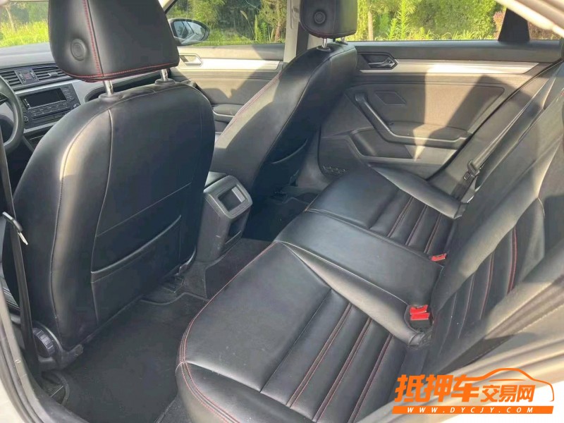 潍坊16年大众凌渡5