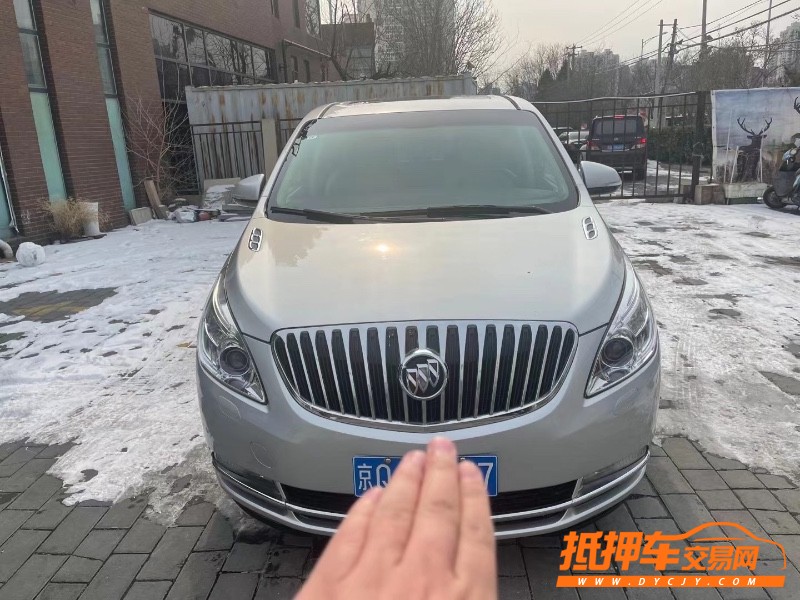 北京11年别克GL88