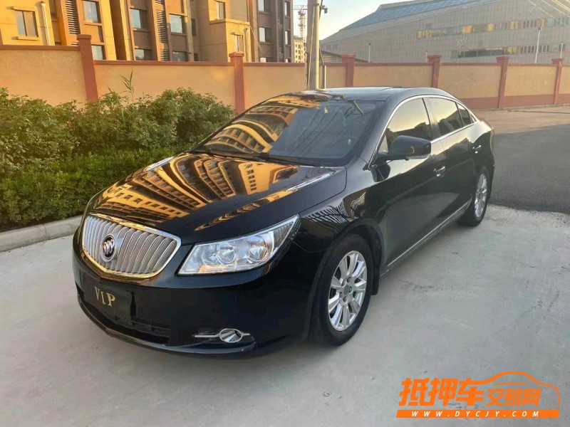 烟台13年别克君越2