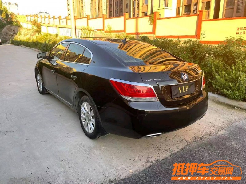 烟台13年别克君越4