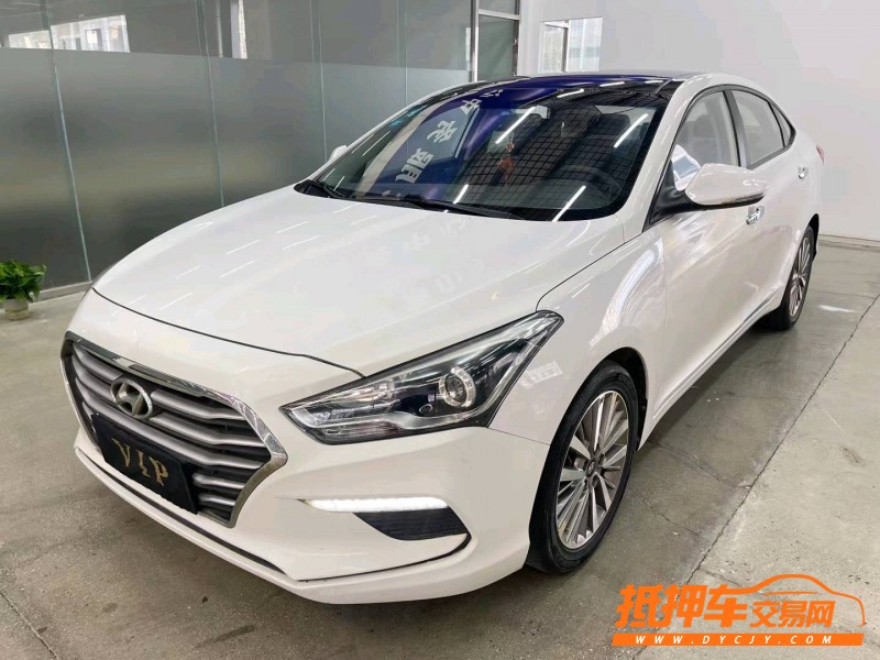 济宁18年现代名图2