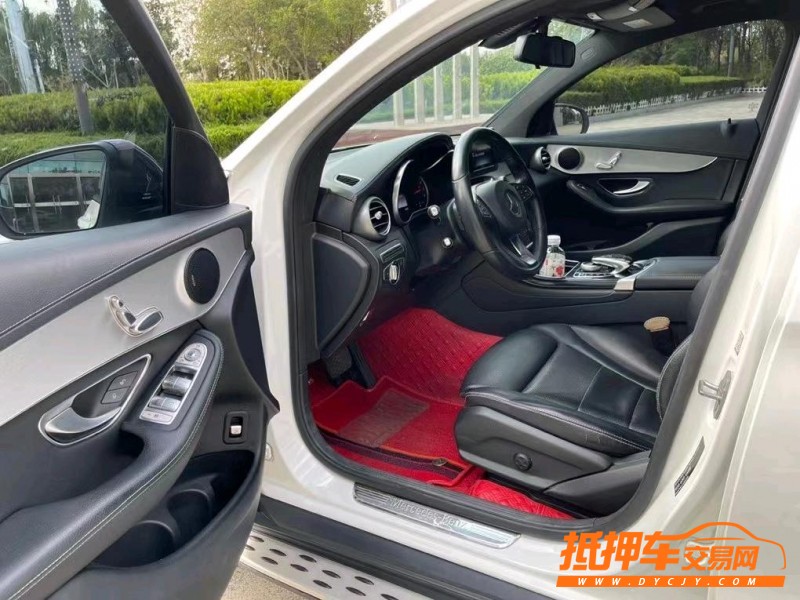 盐城17年奔驰GLC6