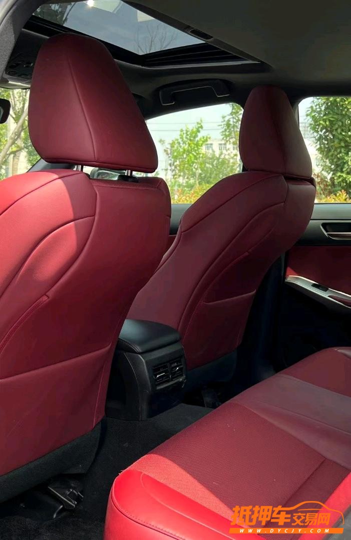 盐城18年雷克萨斯IS5