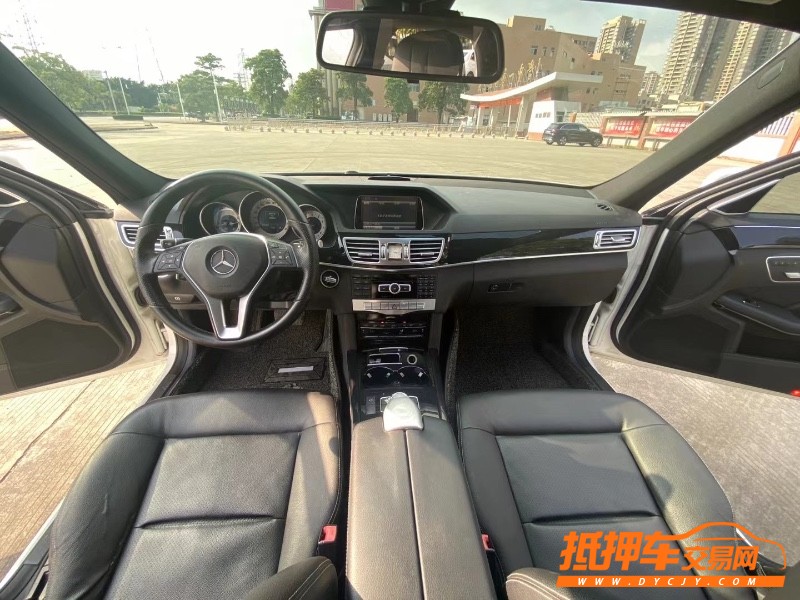 东莞14年奔驰E8