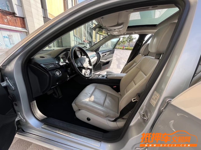 东莞10年奔驰E8